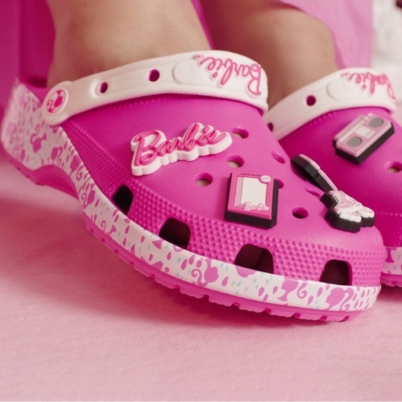 Crocs Barbie Classic Clog Women Size 9 Electric Pink - Picture 8 of 8